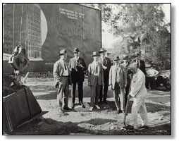 Officials at site near Clovis in 1912.